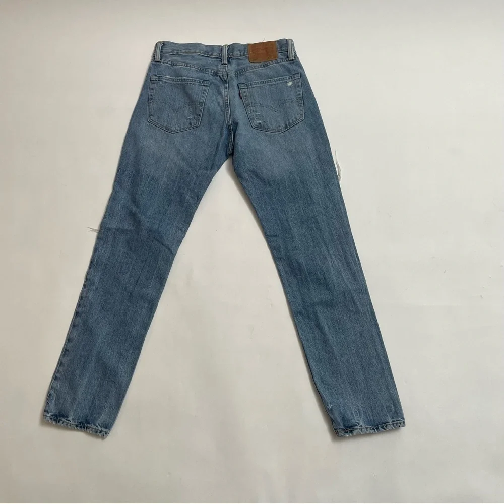 LEVI’S 511 distressed jeans